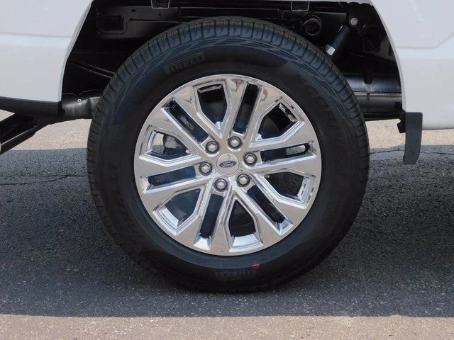 New 2024 White Ford XLT image 10