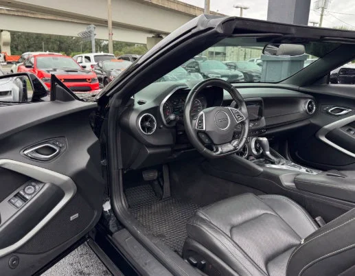 Used 2016 Black Chevrolet 2LT image 2