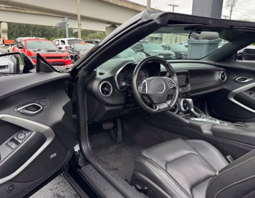 Used 2016 Black Chevrolet 2LT image 2