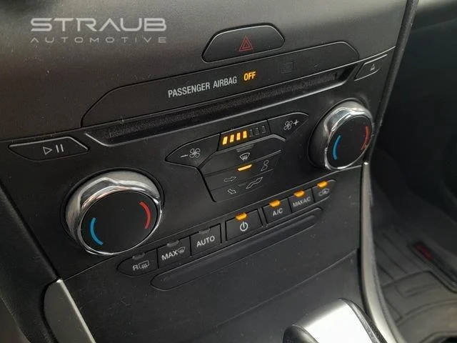 Used 2018 Magnetic Ford SEL image 24