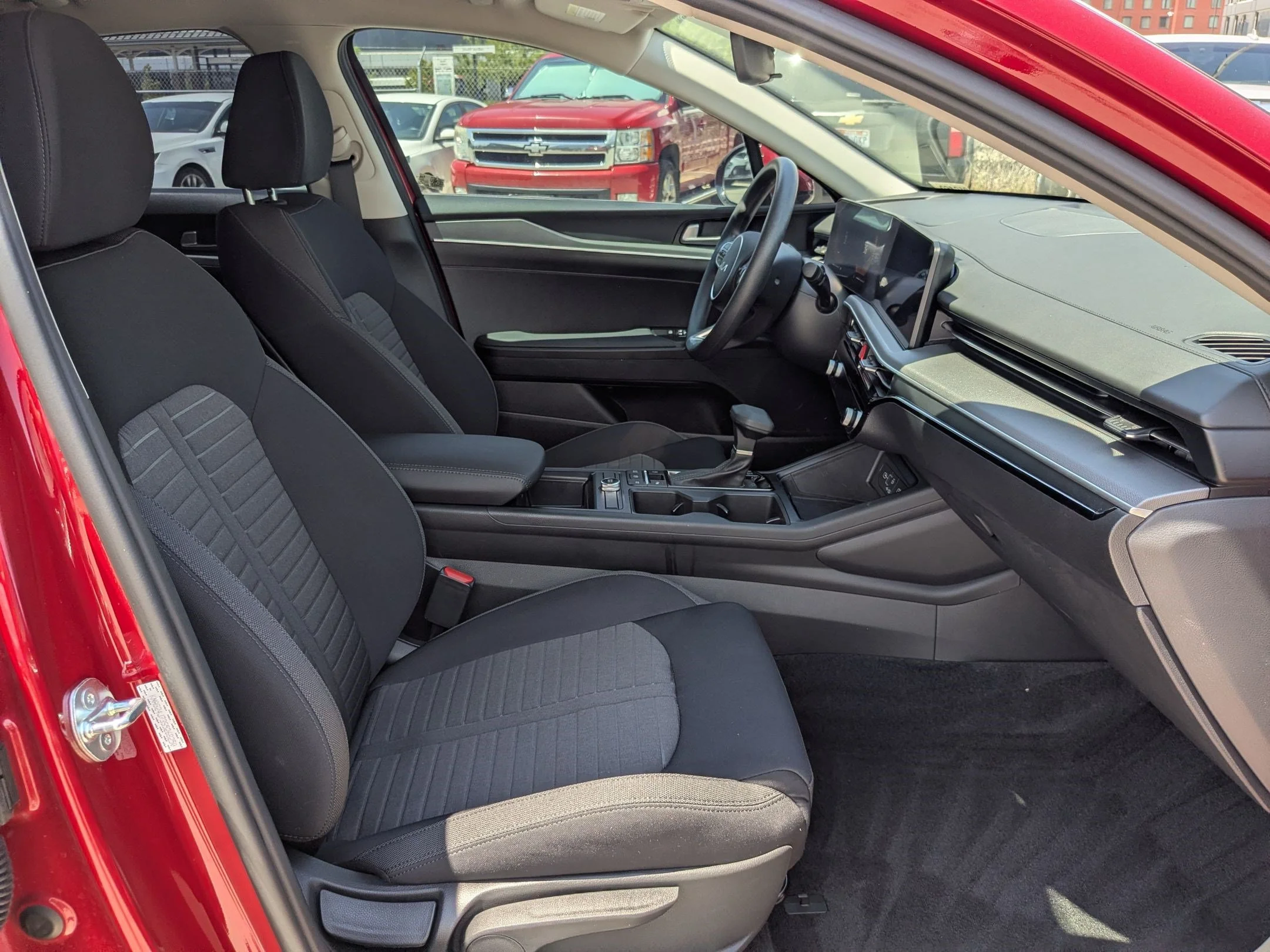 Used 2025 Runway Red Kia LXS image 26