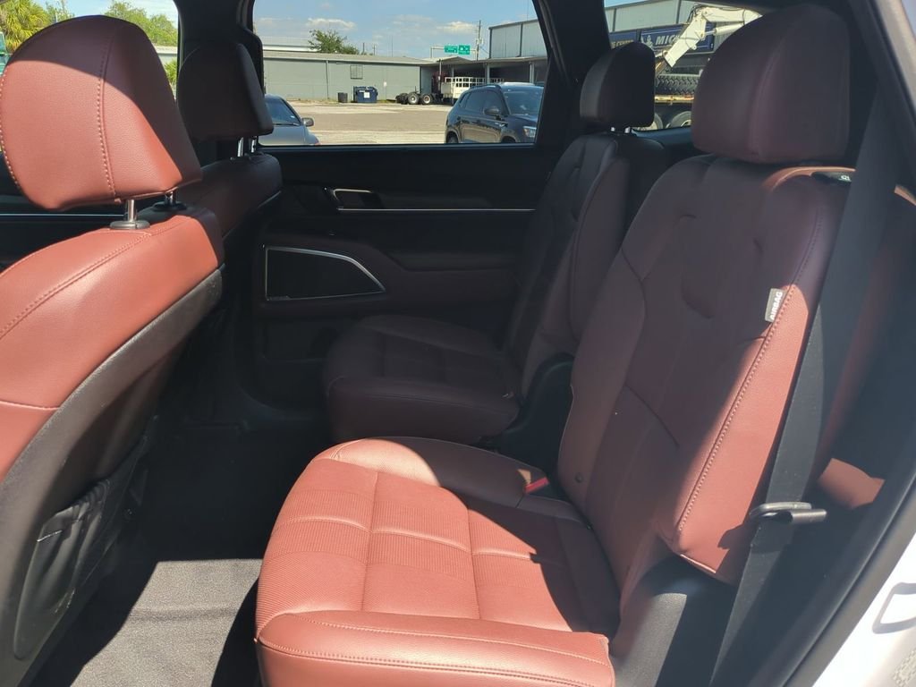 2024 Kia Telluride SX - Photo 17