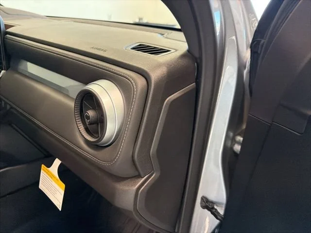 2026 Chevrolet Colorado LT - Photo 20