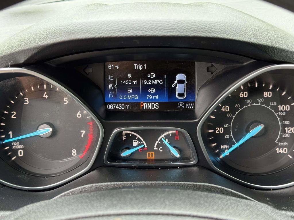 Used 2018 Blue Metallic Ford SE image 12