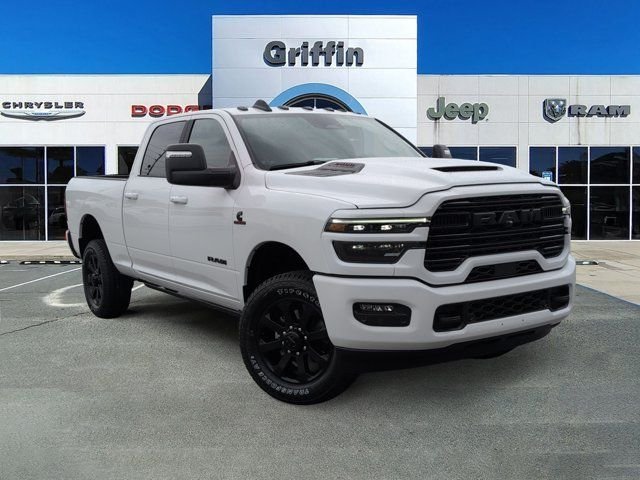 New 2026 Bright White Clear-Coat Exterior Paint RAM Laramie image 2