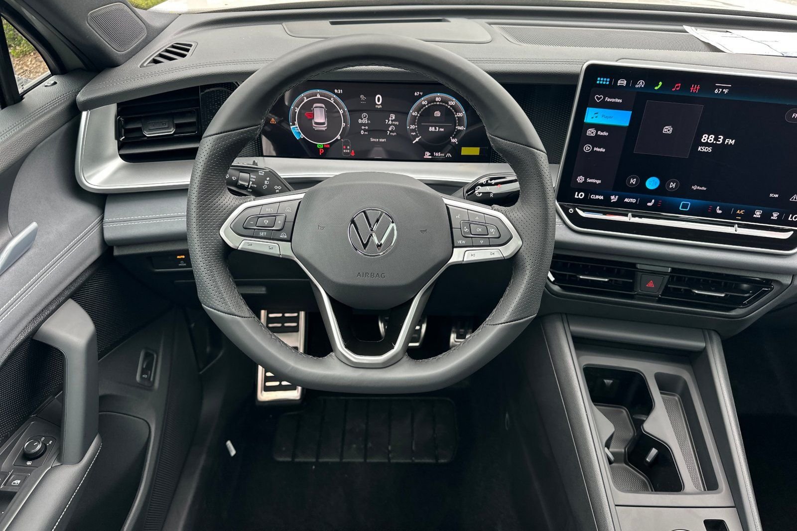 New 2026  Volkswagen 2.0T SE R-Line Black image 14