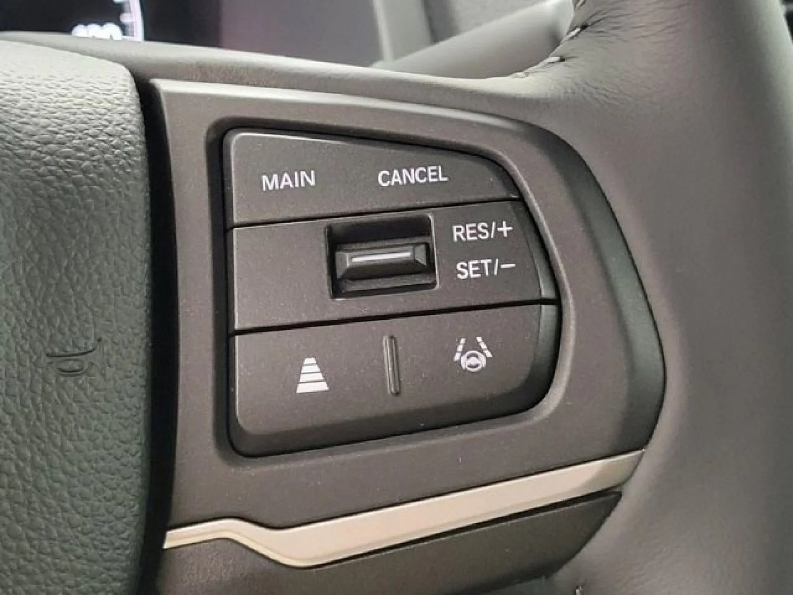 New 2026 Platinum White Pearl Honda RTL image 18