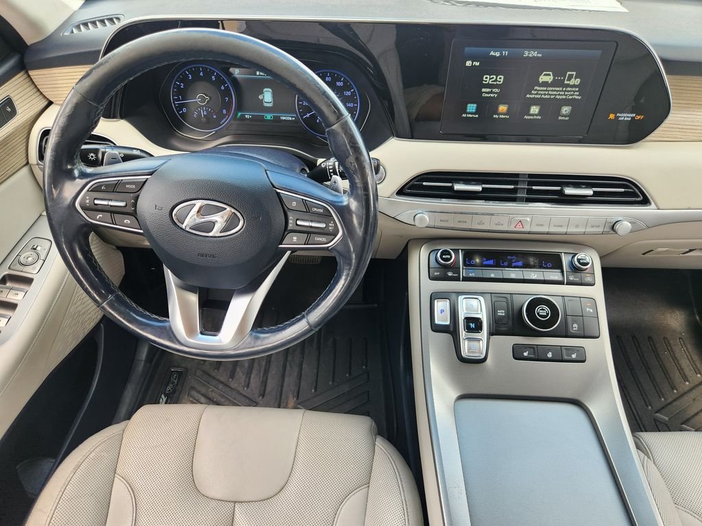 Used 2020 Hyper White Hyundai SEL image 29