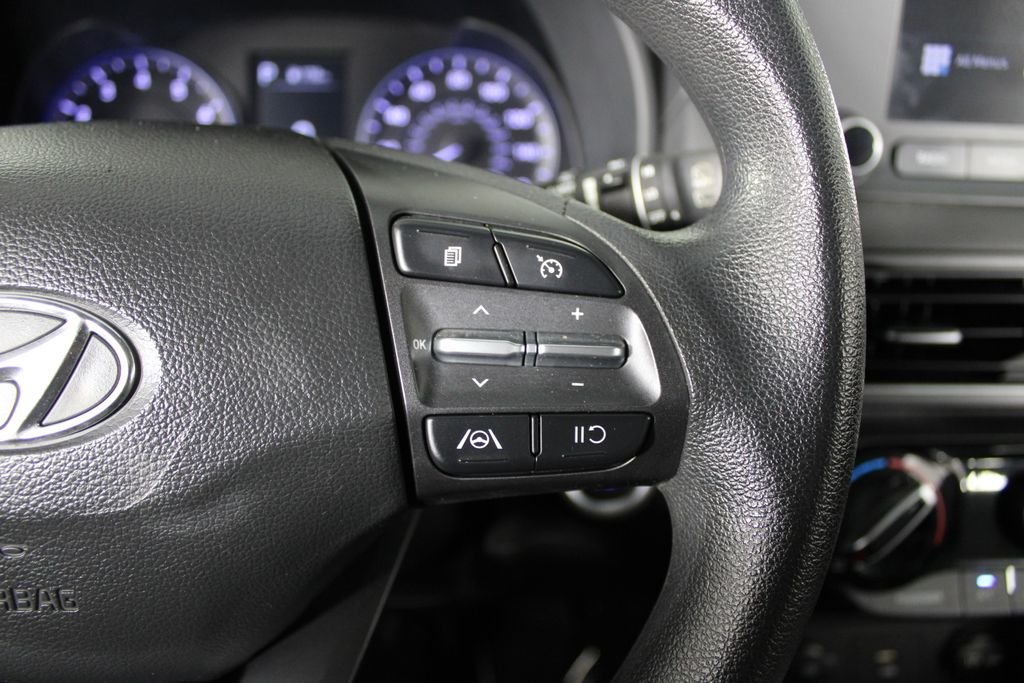 Used 2023 Gray Hyundai SEL image 24