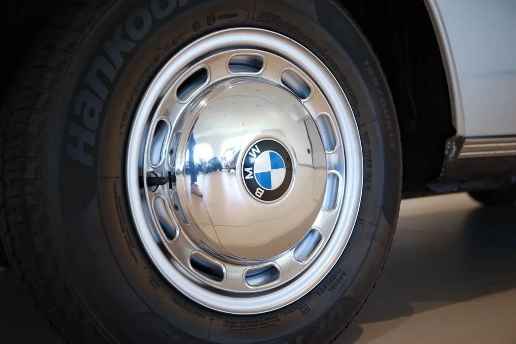 Used 1970 Silver BMW Cabriolet image 15