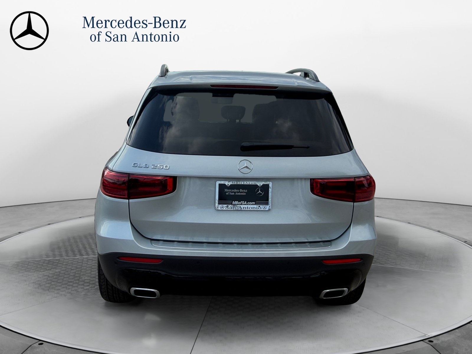 New 2026 Cirrus Silver Metallic Mercedes-Benz GLB 250 image 6