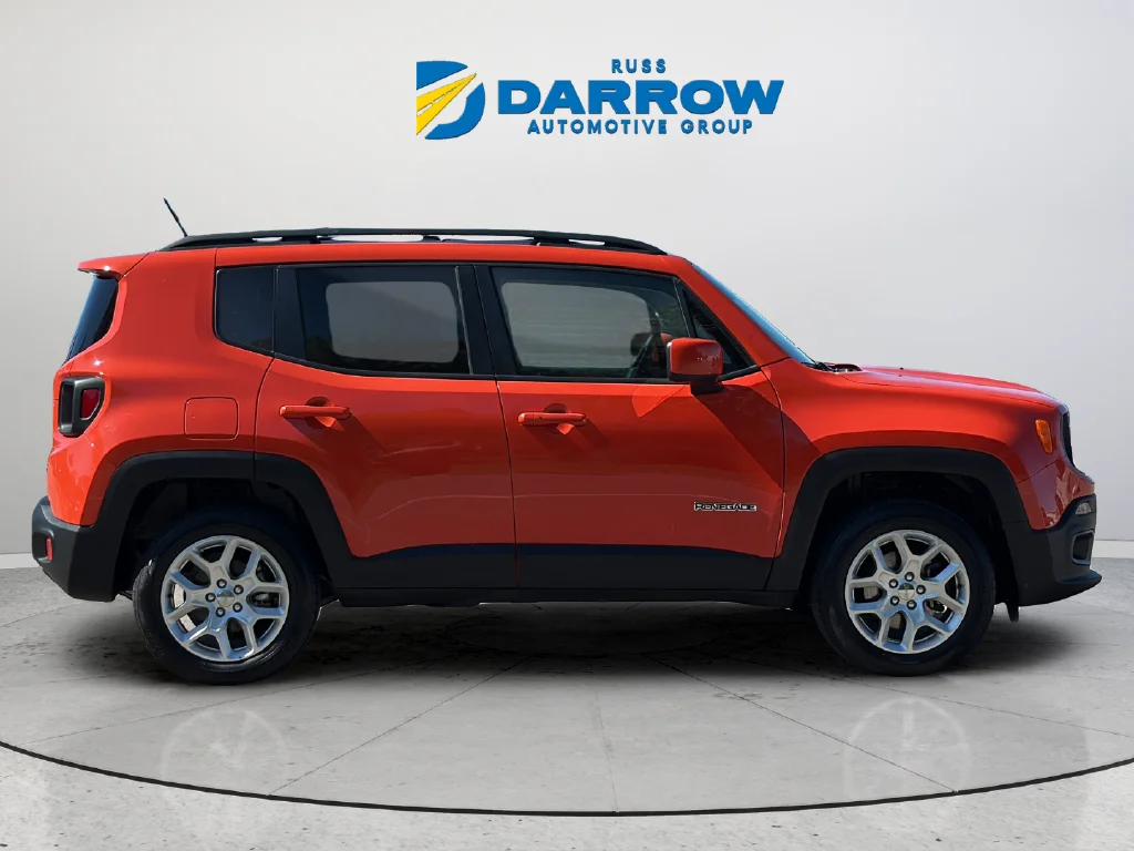 Used 2016 Orange Jeep Latitude image 6