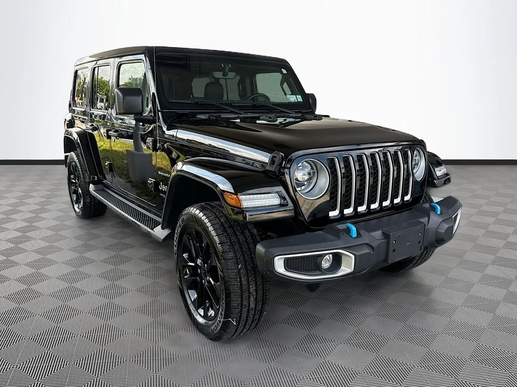 Used 2022 Black Jeep Unlimited Sahara 4xe image 4