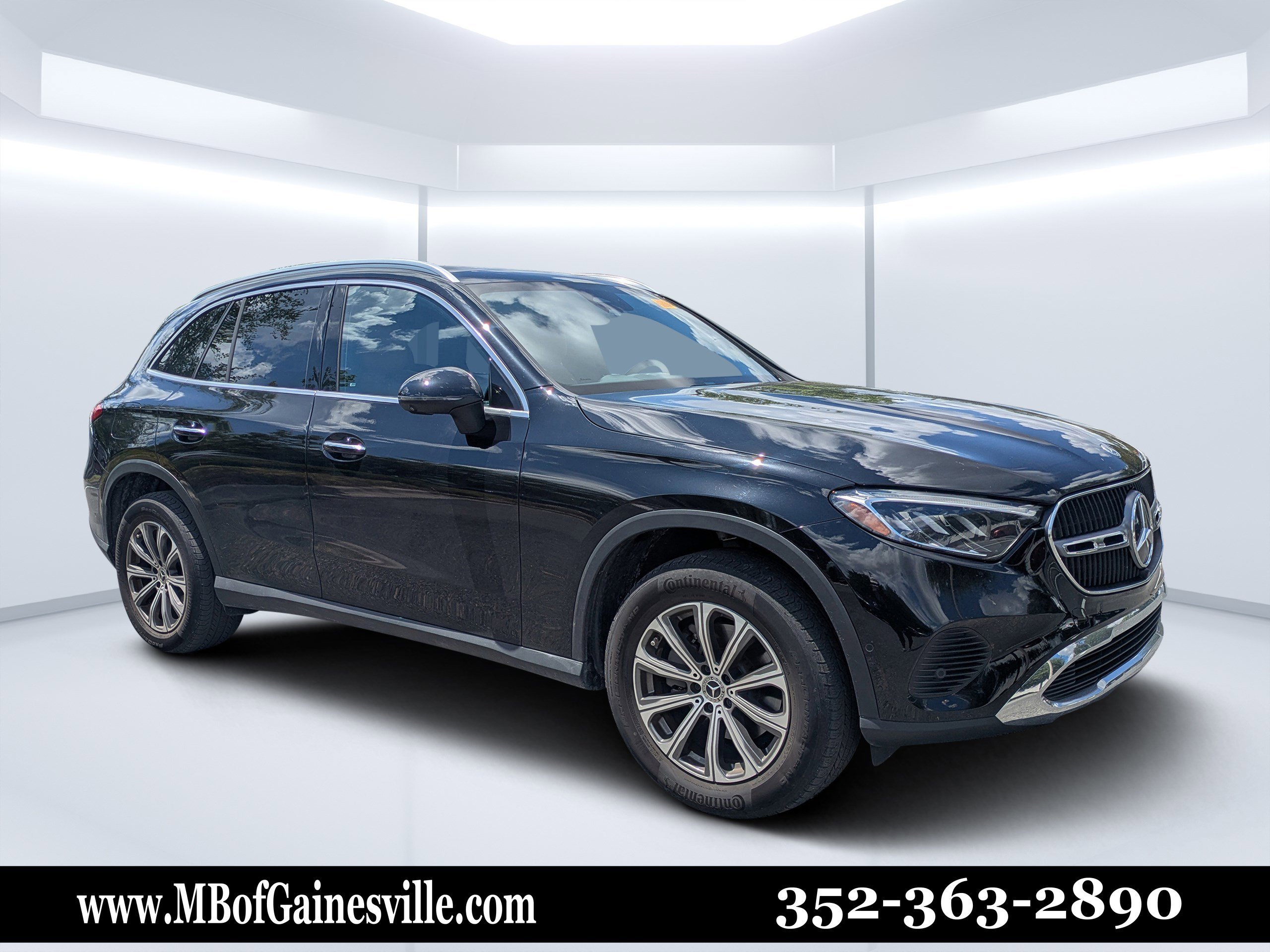 2023 Mercedes-Benz GLC GLC 300's photo