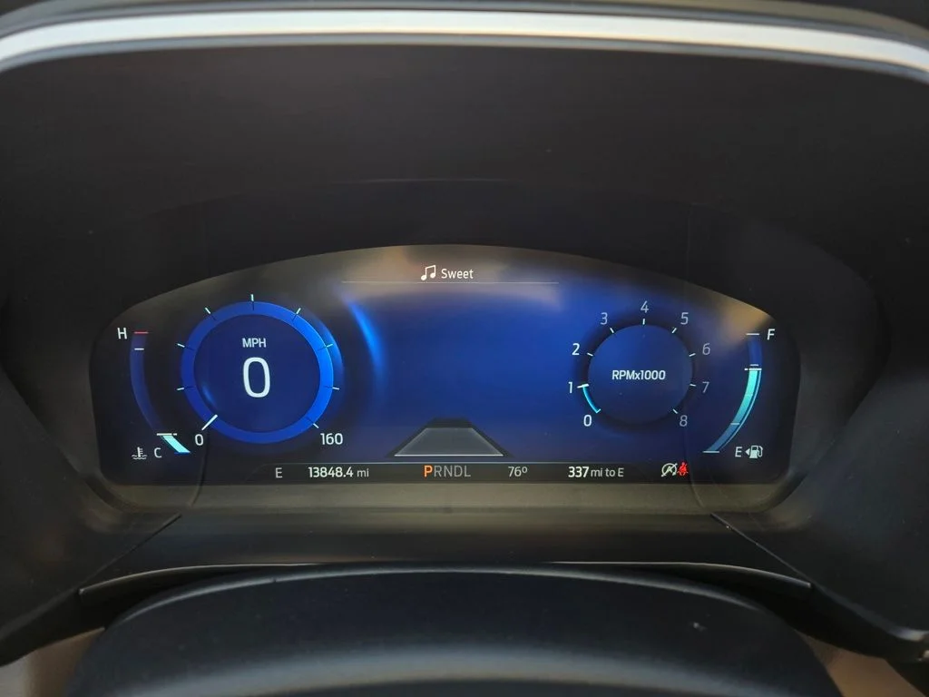 Used 2022 Blue Ford SEL image 21