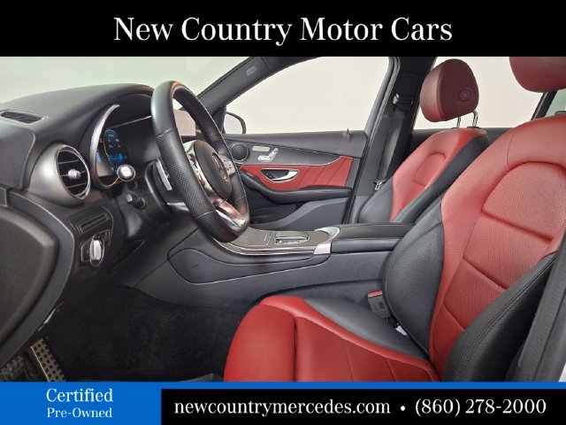 Used 2022  Mercedes-Benz GLC 300 image 15