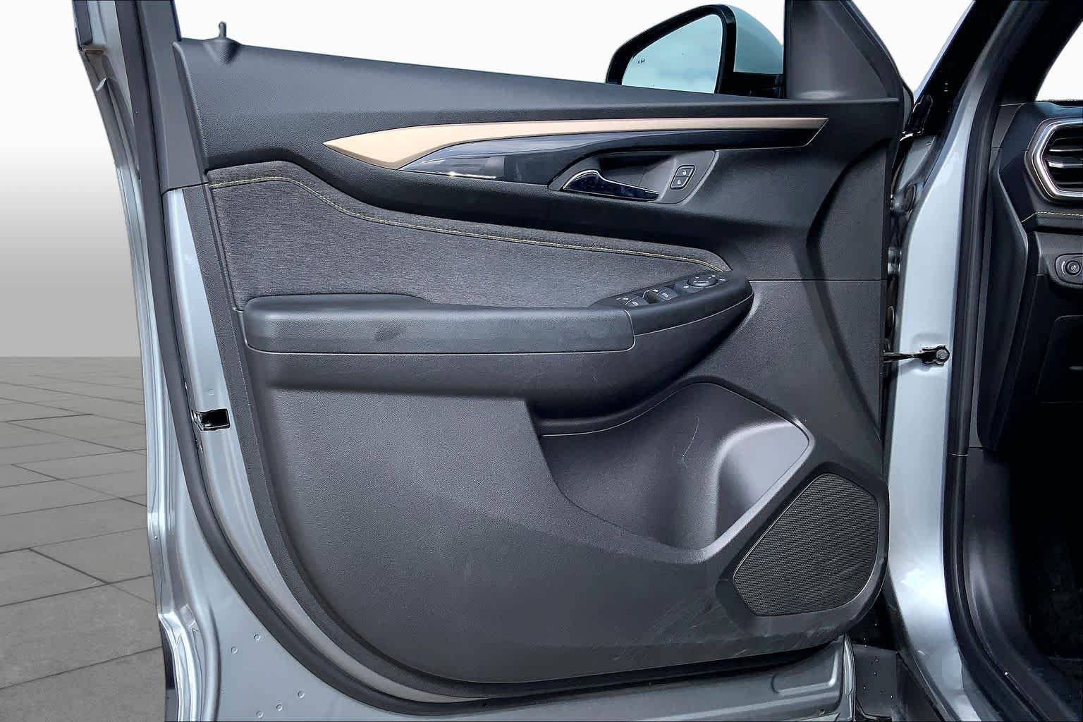 Used 2025 Sterling Gray Metallic Chevrolet ACTIV image 22