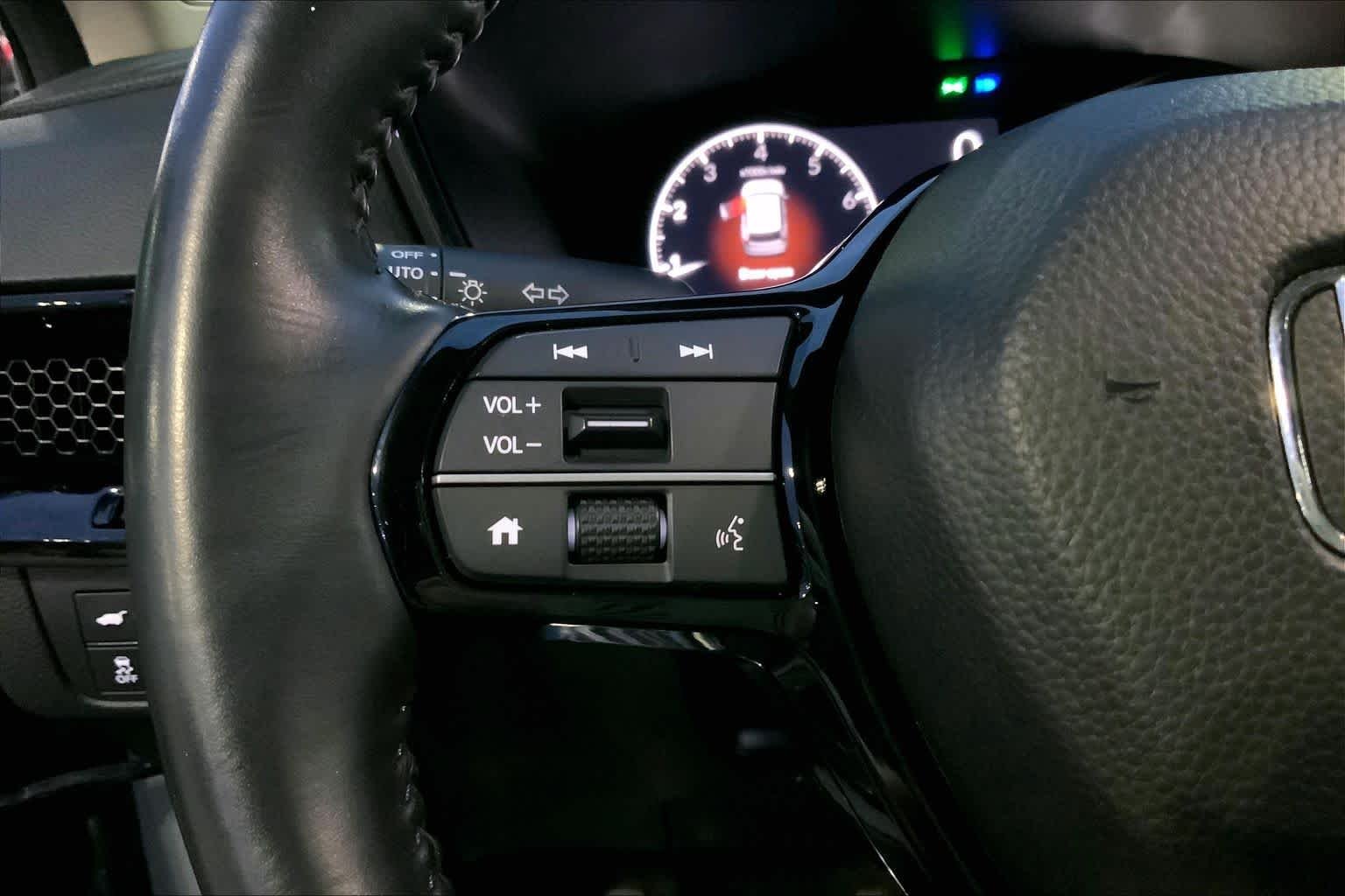 Used 2024 Urban Gray Pearl Honda EX-L image 23