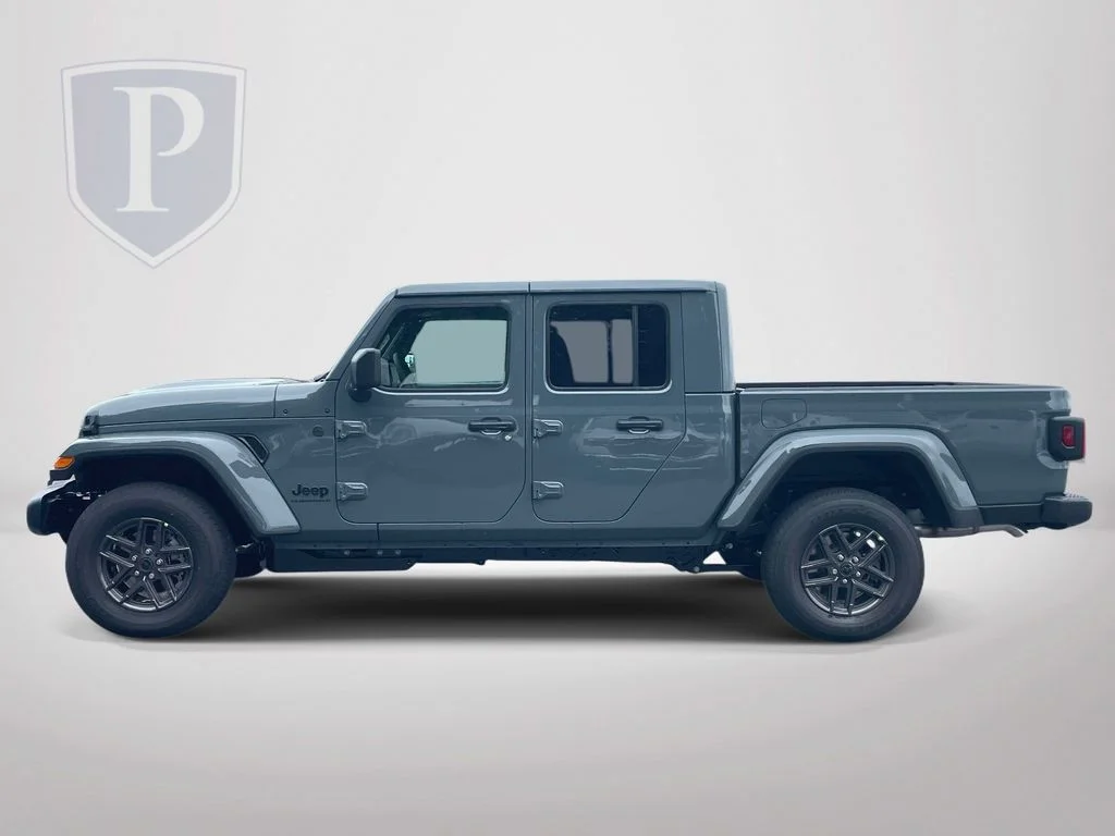 New 2026 Anvil Clearcoat Jeep Sport S image 5