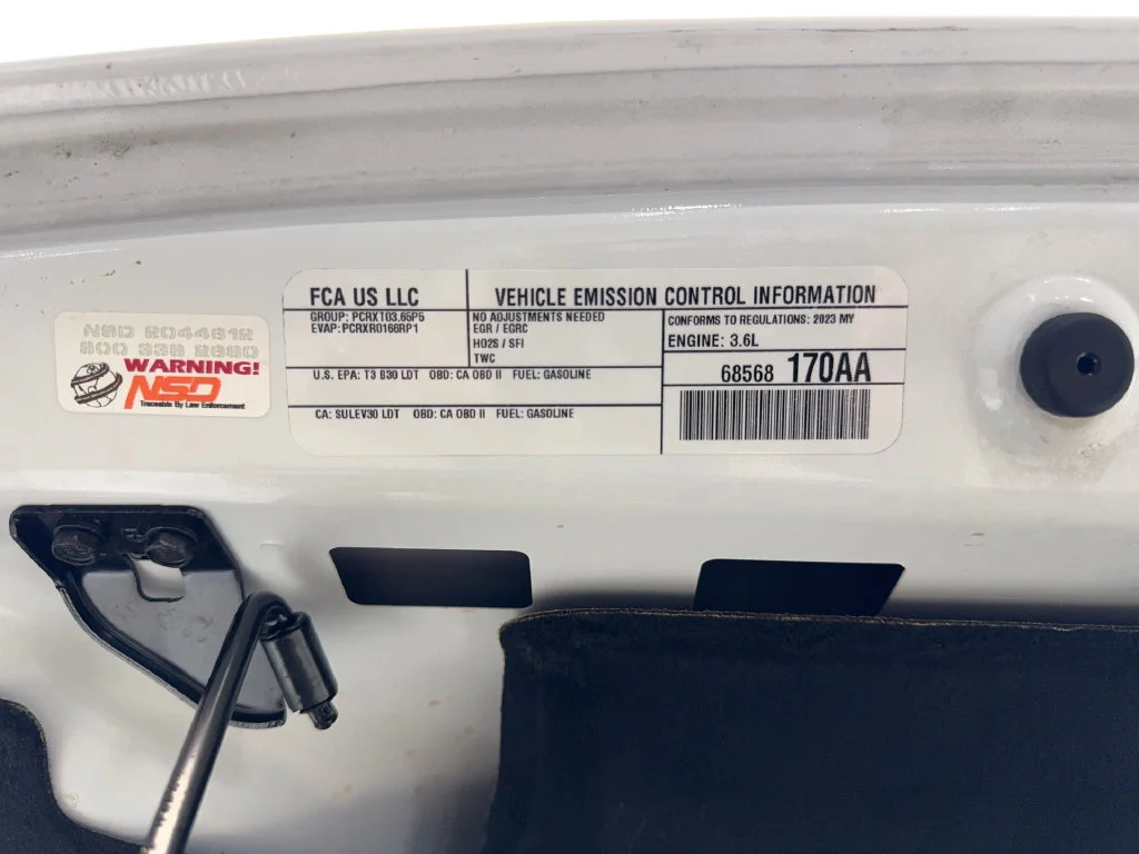 Used 2023 White Jeep Mojave image 78