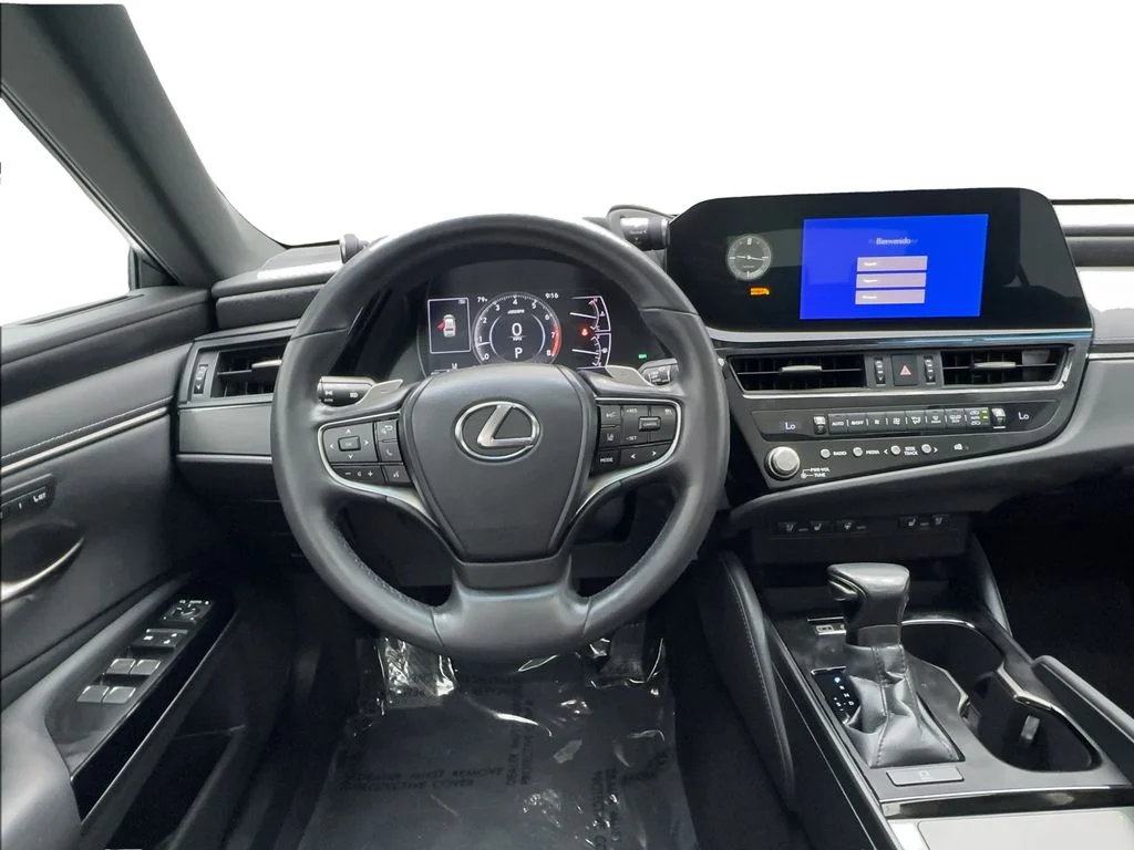 Used 2023 Black Lexus 350 image 37