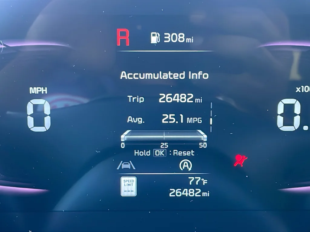 Used 2023 Black Kia X-Line image 12