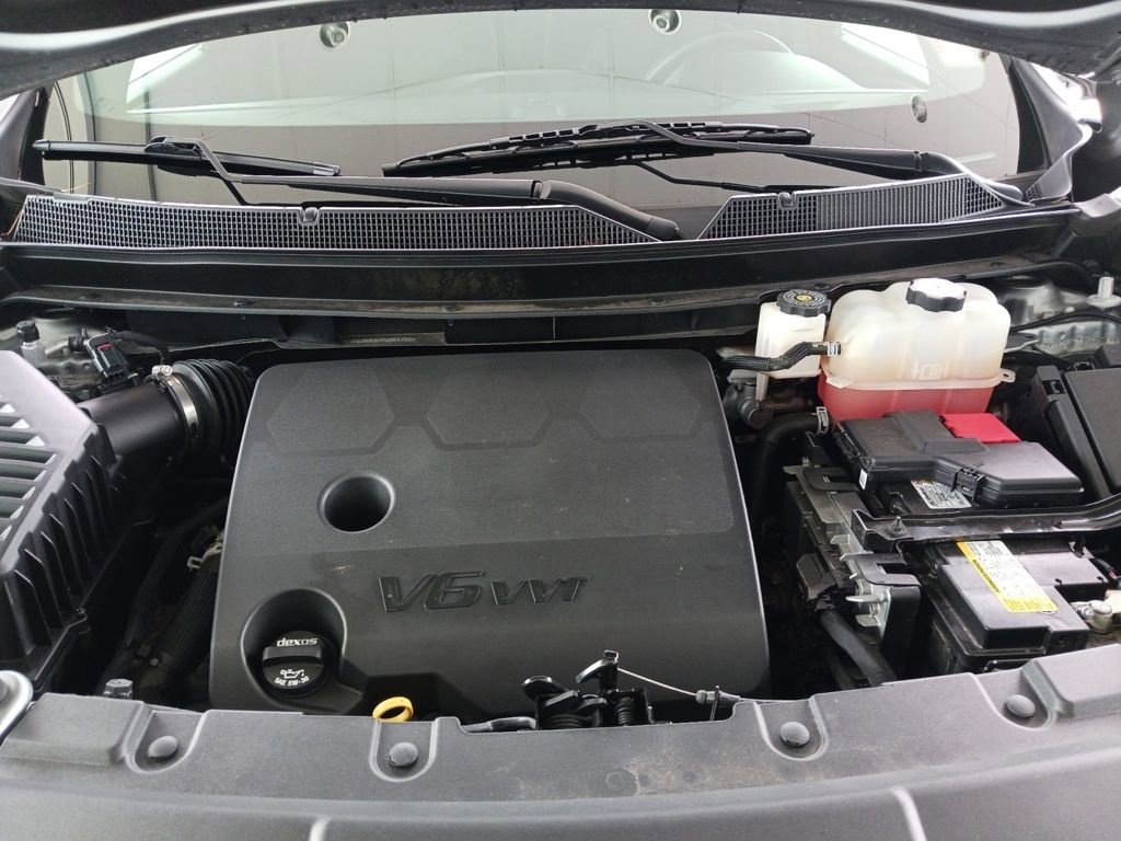 Used 2023 Sterling Gray Metallic Chevrolet LT Cloth image 32