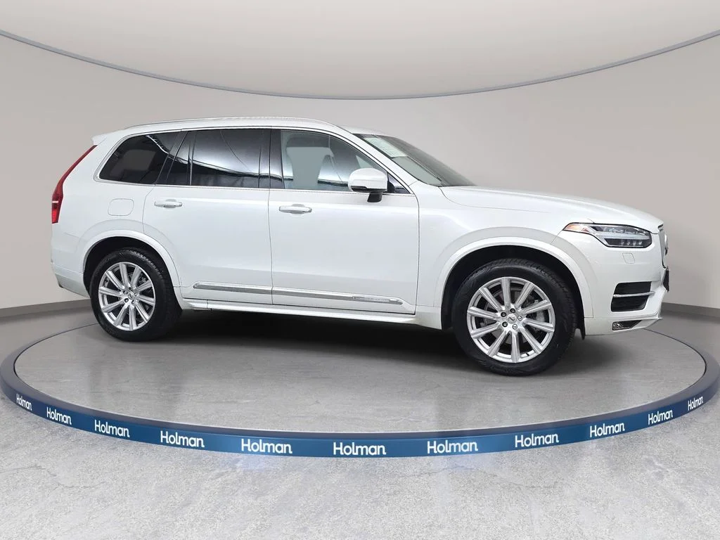 Used 2016 Crystal White Pearl Volvo T6 Inscription image 4