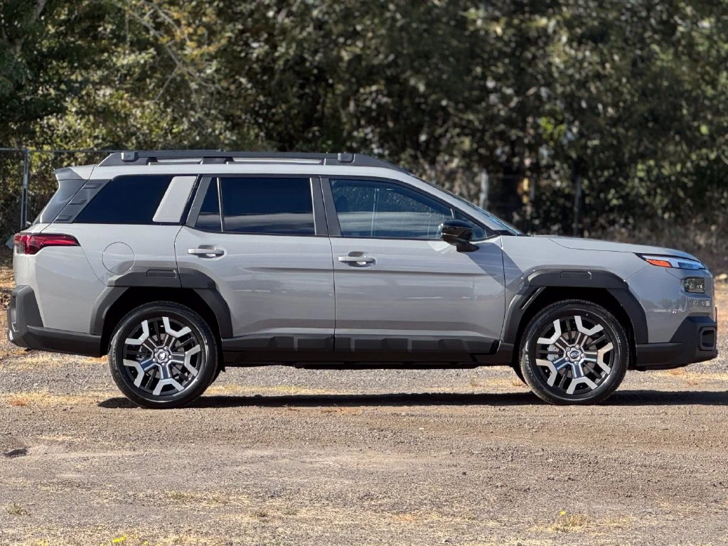New 2026 RIVER ROCK PEARL Subaru Touring XT image 8