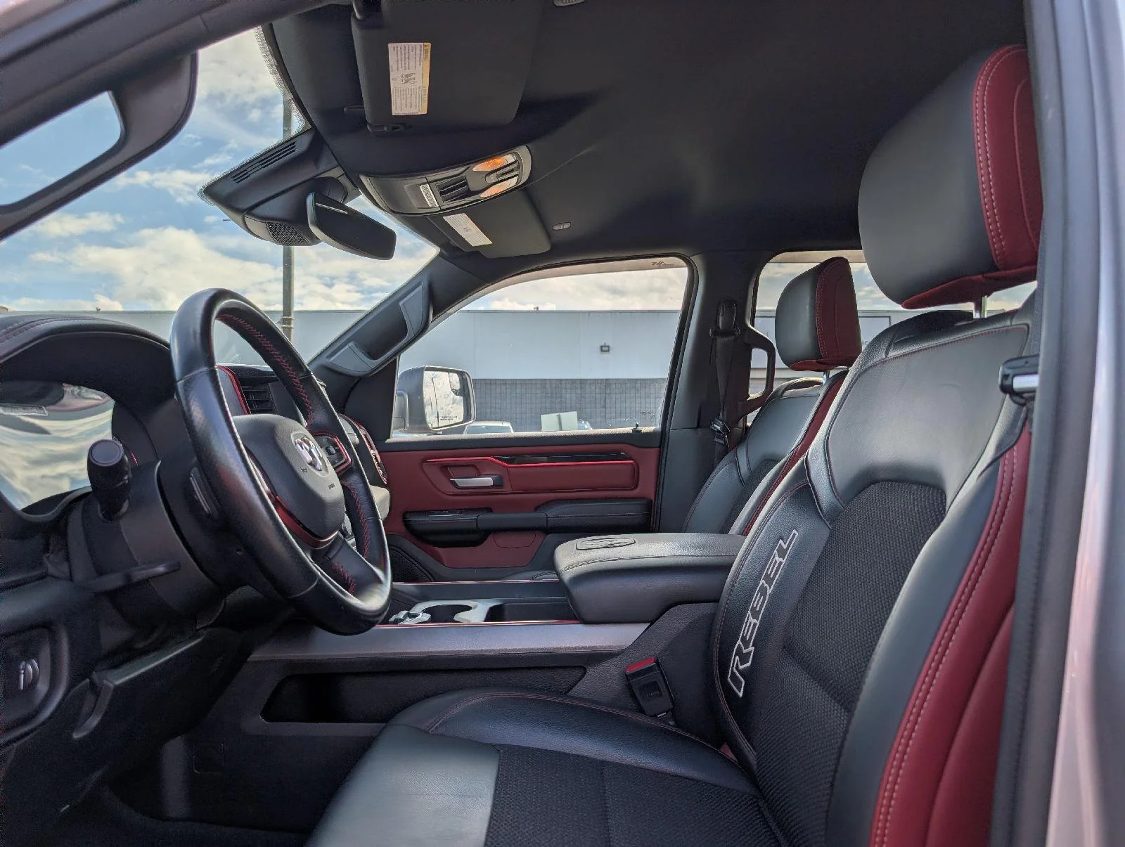 Used 2022  Ram Rebel image 9