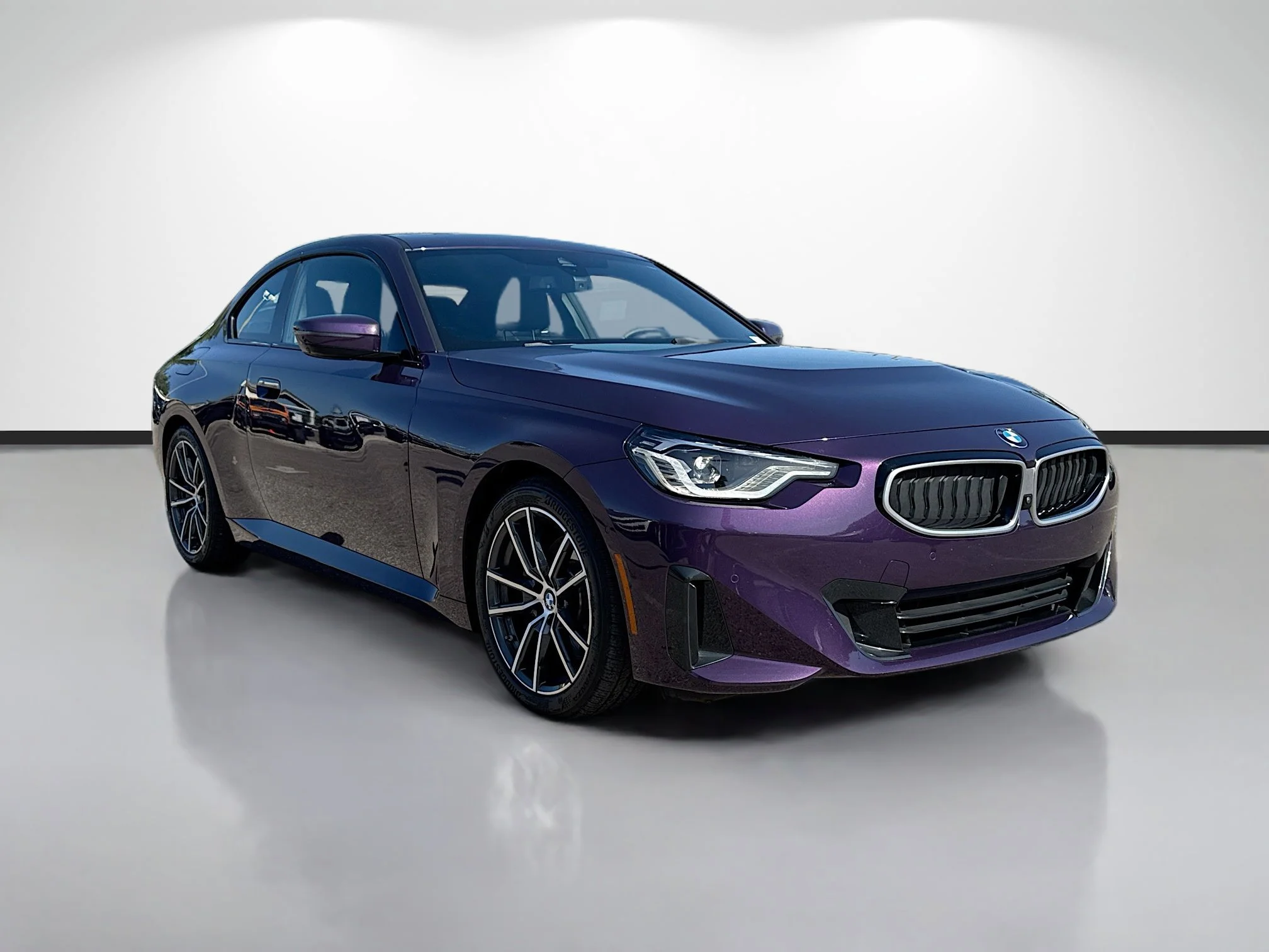 2025 BMW 2 Series 230i Coupe's photo