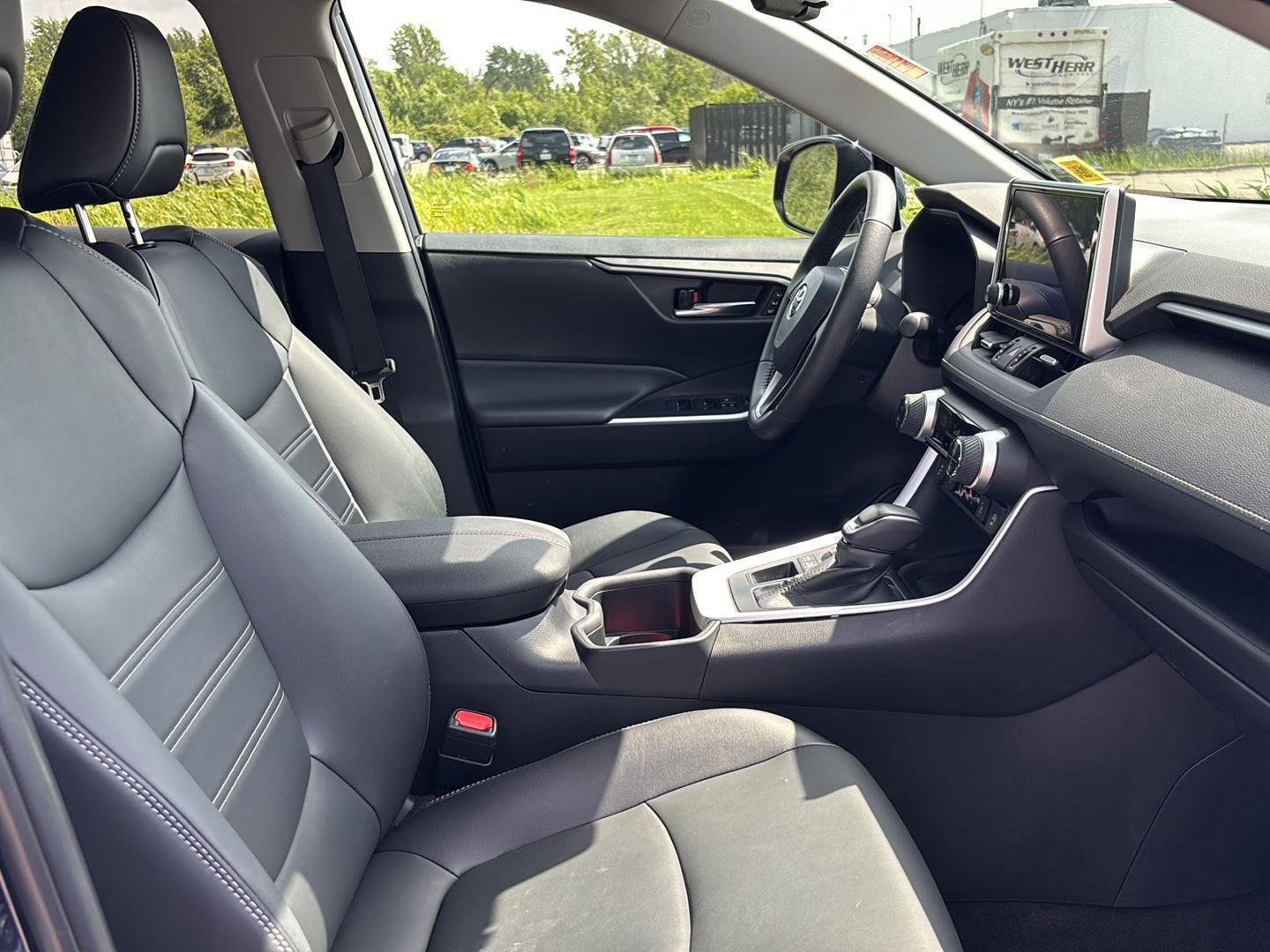 Used 2024 Blueprint Toyota XLE Premium image 34