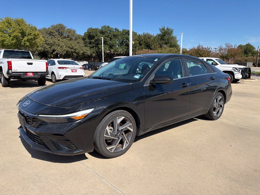 2025 Hyundai Elantra