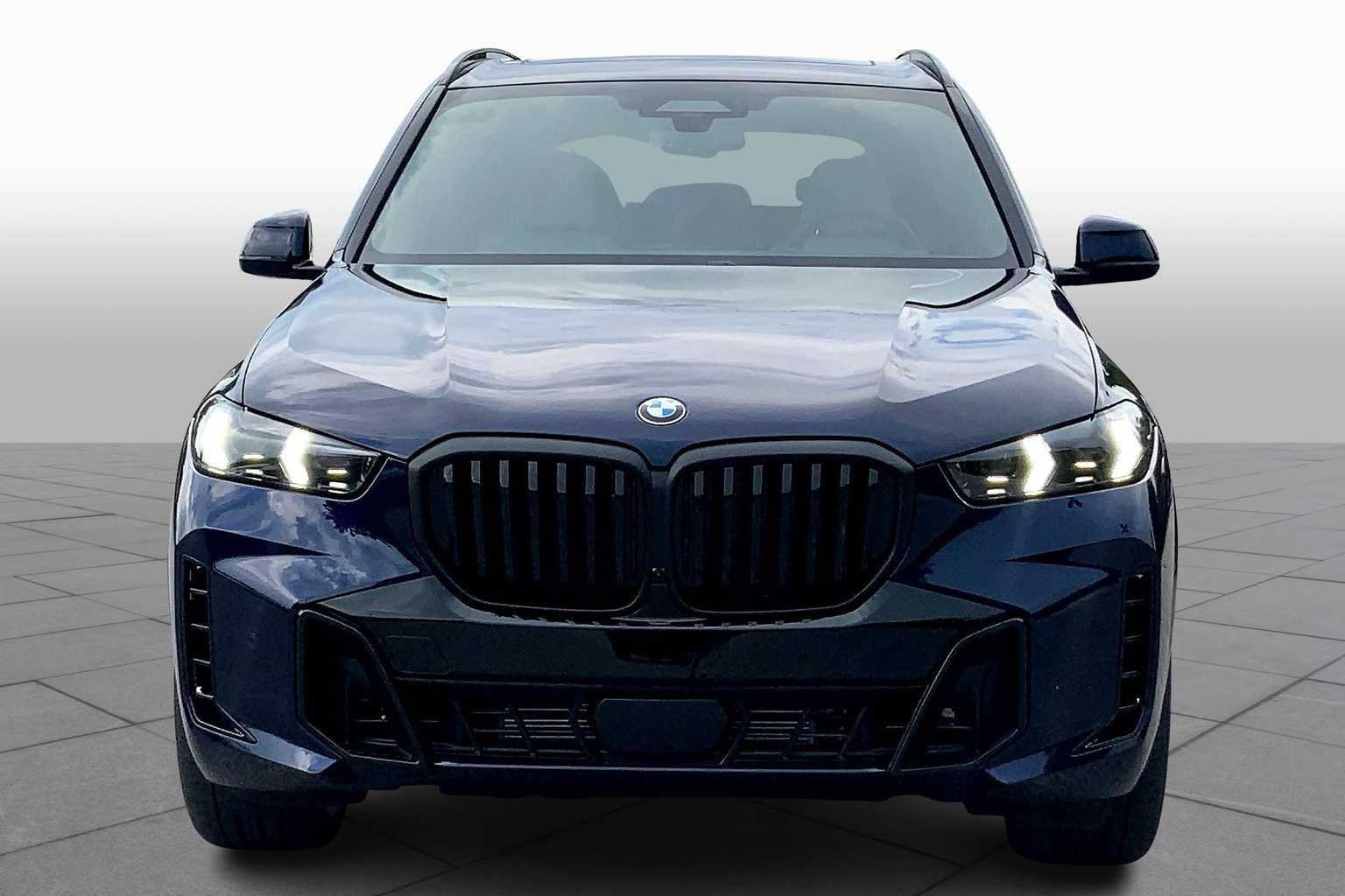 Certified Used 2026 Tanzanite Blue II Metallic BMW xDrive40i image 3