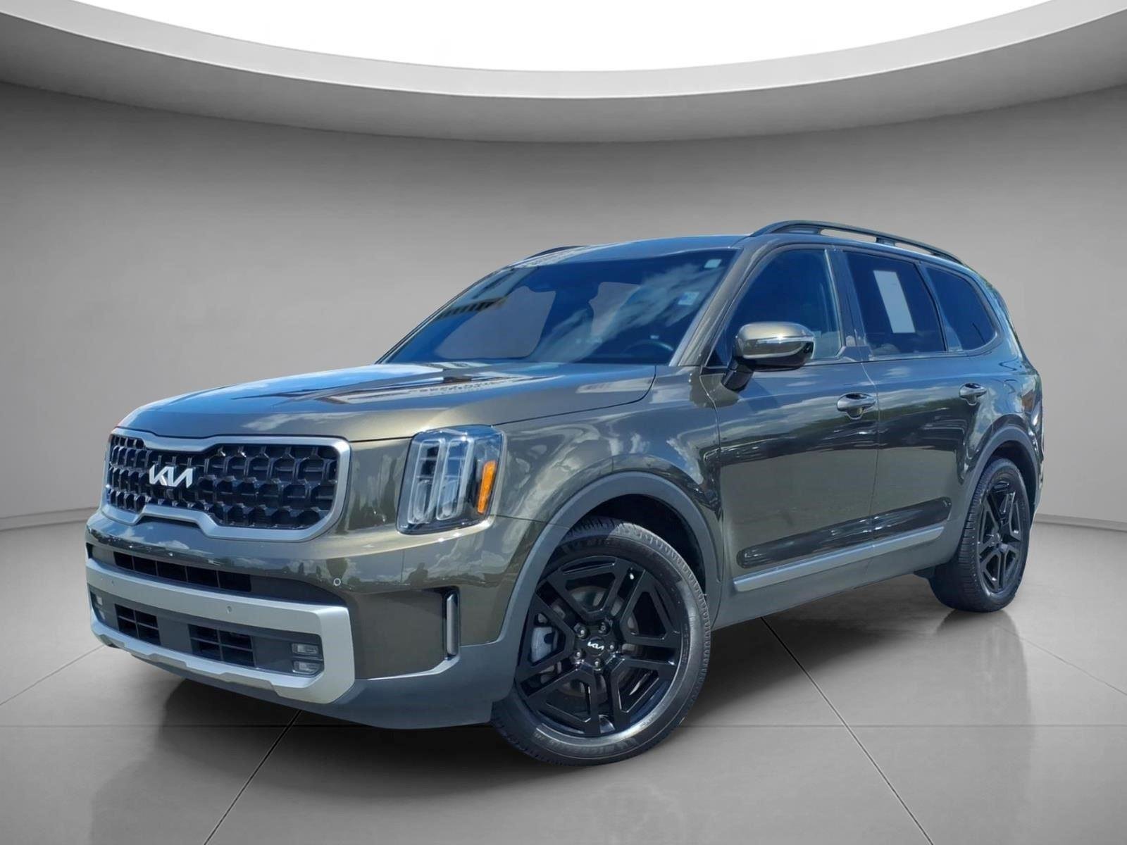 Used 2023 Dark Moss Kia SX X-Line image 1