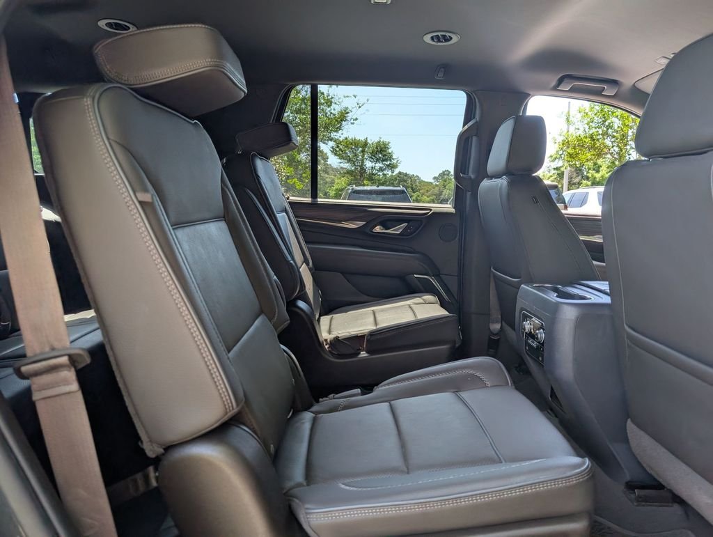 Used 2021 Green GMC Denali image 28