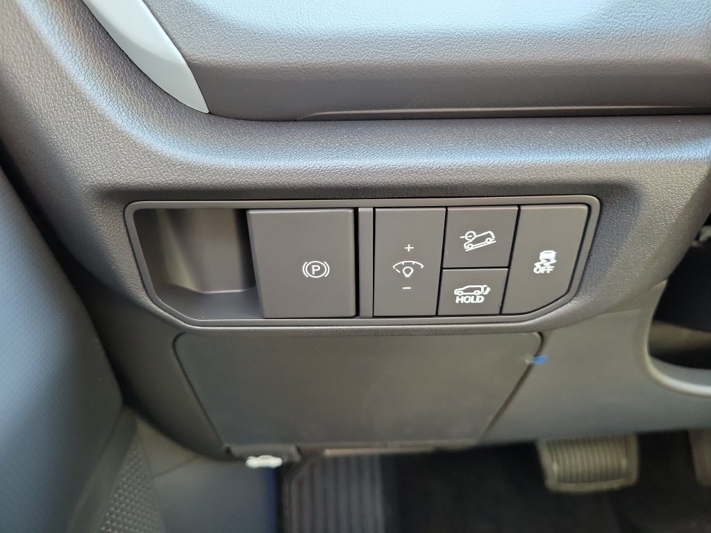 New 2027 Pale Gray Kia EX image 26