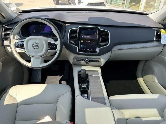 New 2025 White Volvo T8 Plus image 25