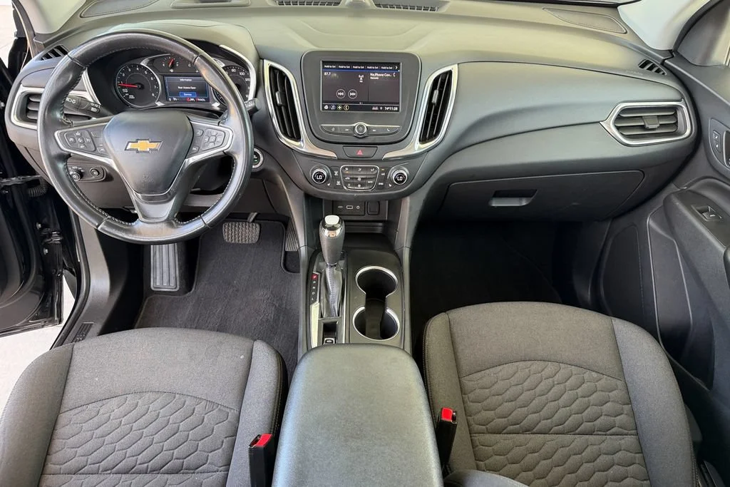 Used 2021 MOSAIC BLACK METALLIC Chevrolet LT image 22