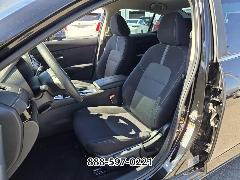 Used 2024 Super Black NISSAN SV image 9