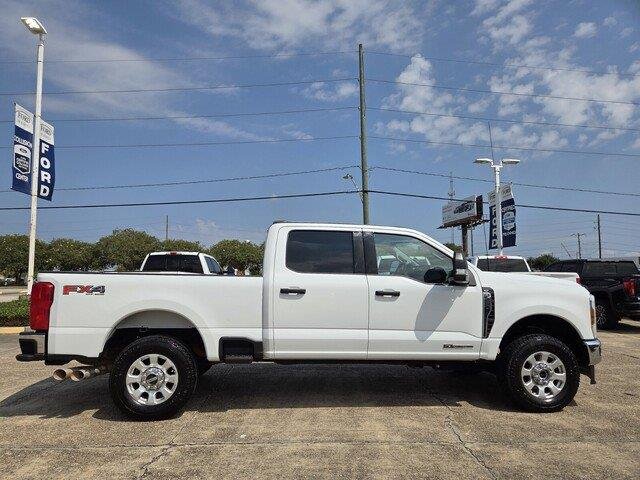 Used 2024 Oxford White Ford XLT image 6