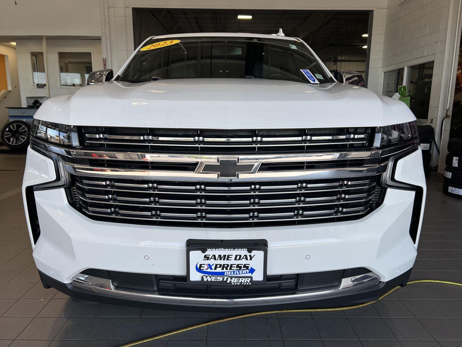 2023 Chevrolet Tahoe Premier - Photo 2