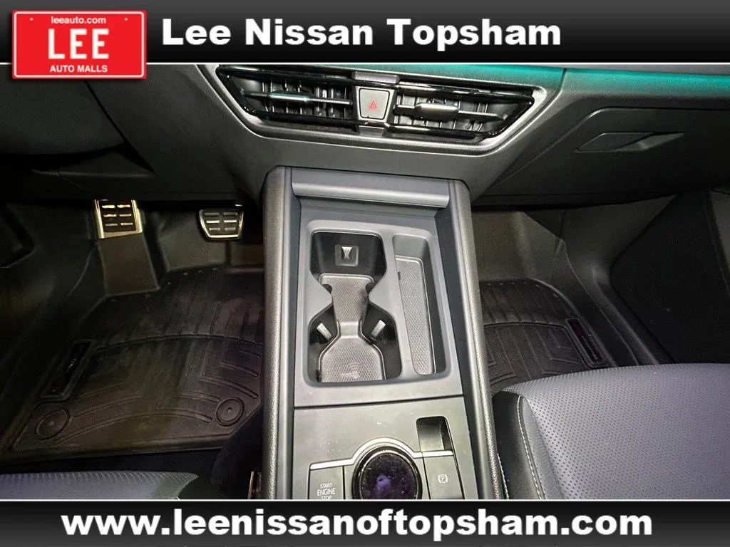 Used 2025 Gray Volkswagen SE R-Line Black image 12