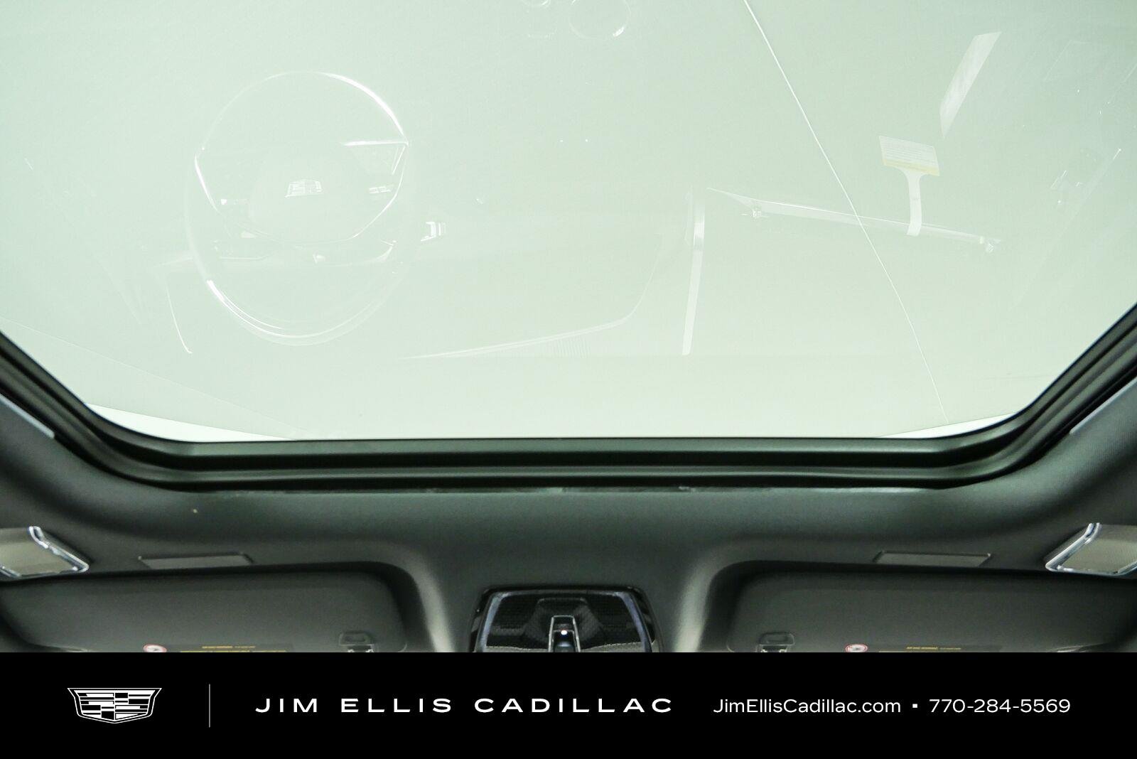 2027 Cadillac VISTIQ Sport - Photo 20