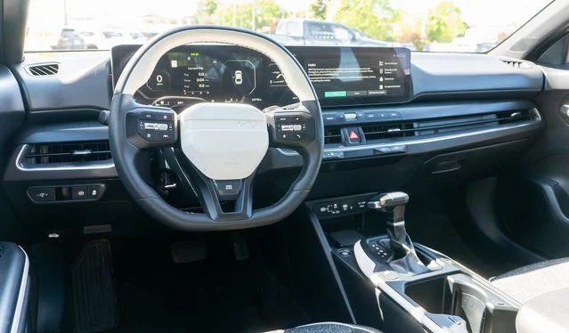 Used 2025 Gray Kia GT-Line image 14