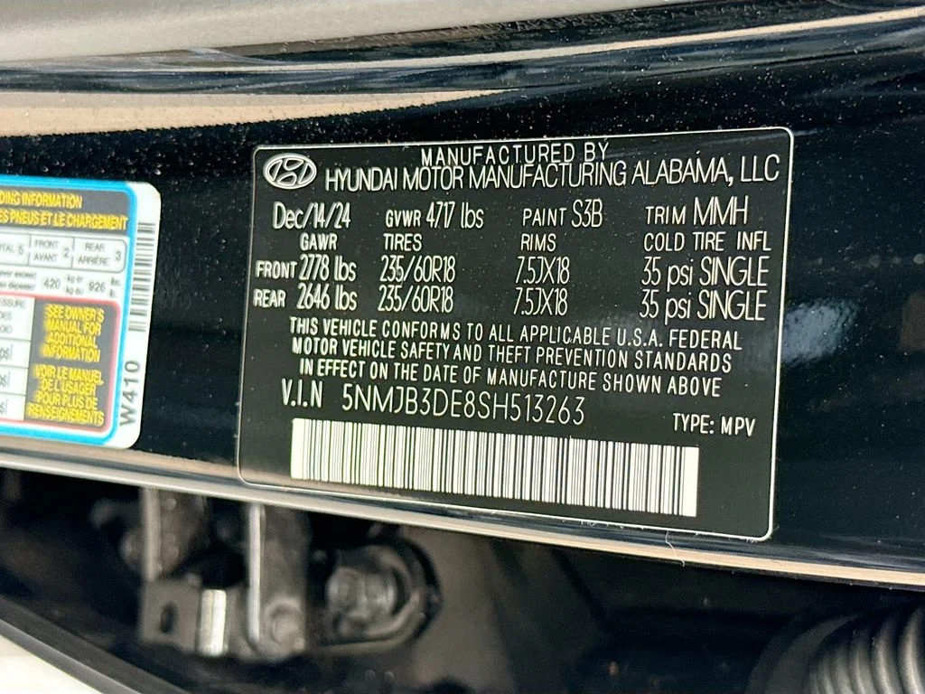 Used 2025 Black Hyundai SEL image 36