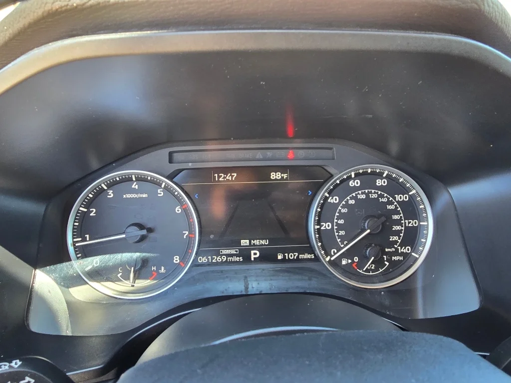Used 2024 Gray Mitsubishi SE image 20