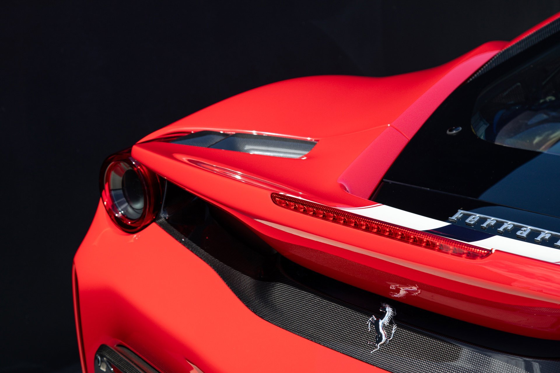 Certified Used 2020 Red Ferrari  image 12