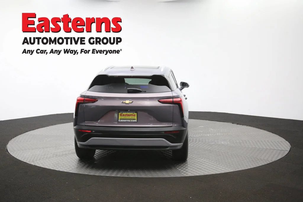 Used 2024 Gray Chevrolet LT image 39
