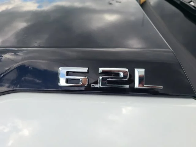 New 2026 Summit White Chevrolet LT Trail Boss image 29